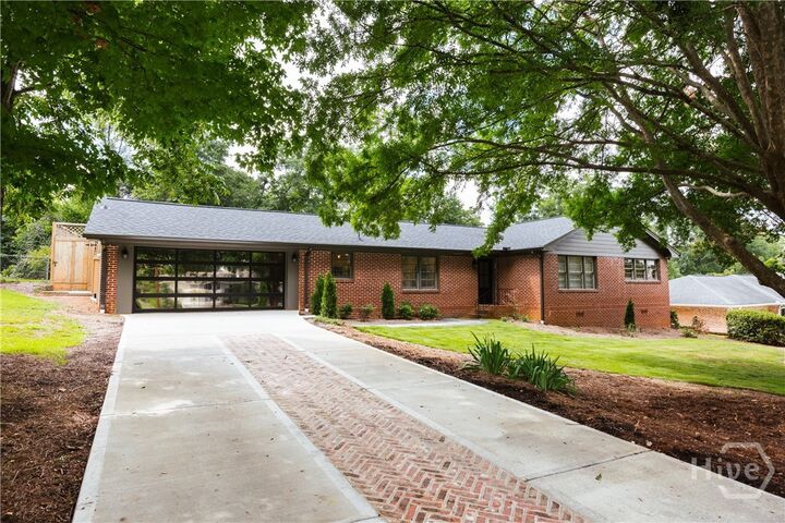 Property Photo: 339 Beechwood Drive GA 30606