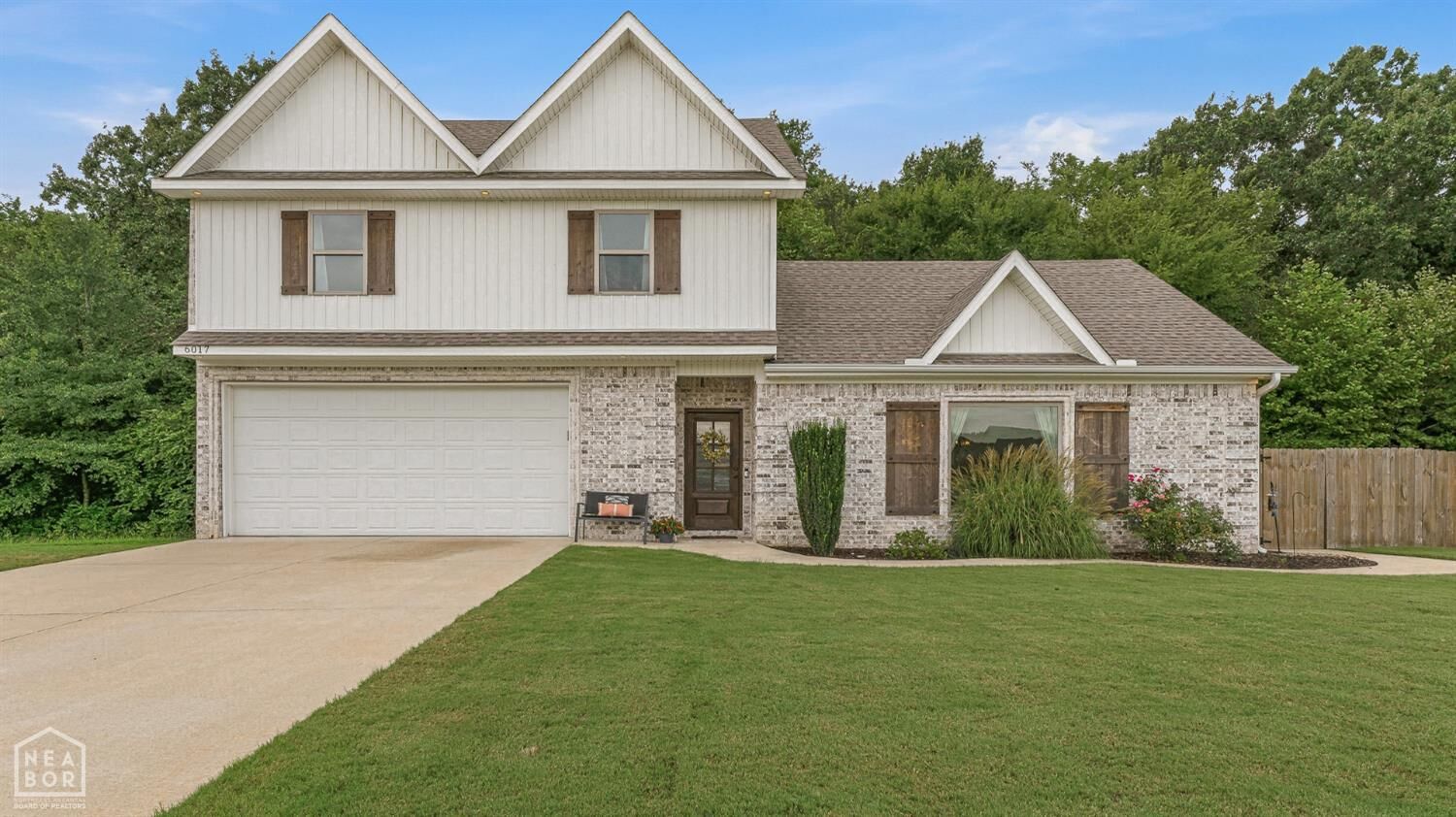 Property Photo: 6017 Prairie Meadow Cove AR 72404