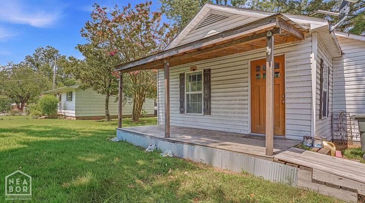 Property Photo: 202 S Lynch Street AR 72417