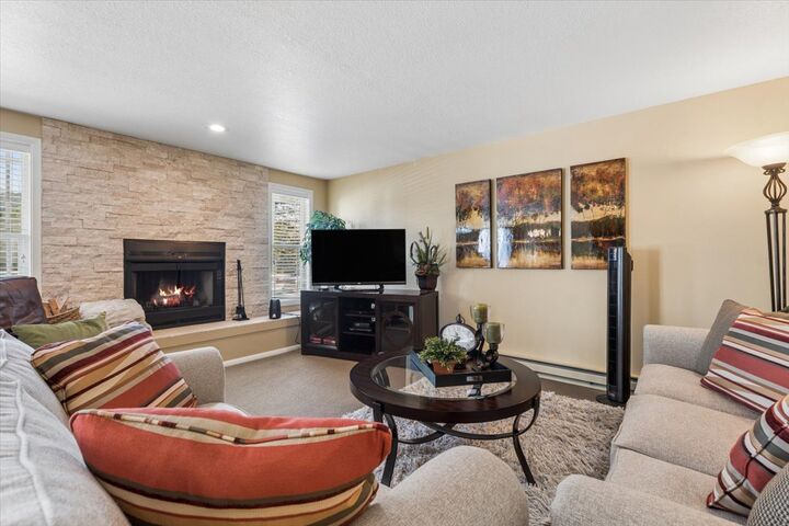 Property Photo:  990 Colorado Avenue  MT 59937 