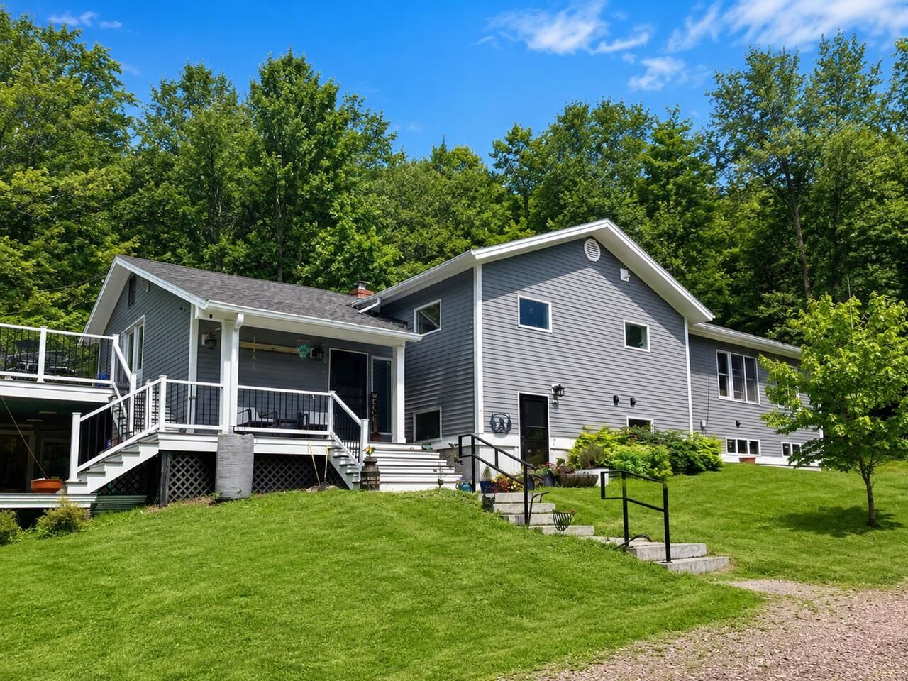 Property Photo: 1093 East Hill Road VT 05477
