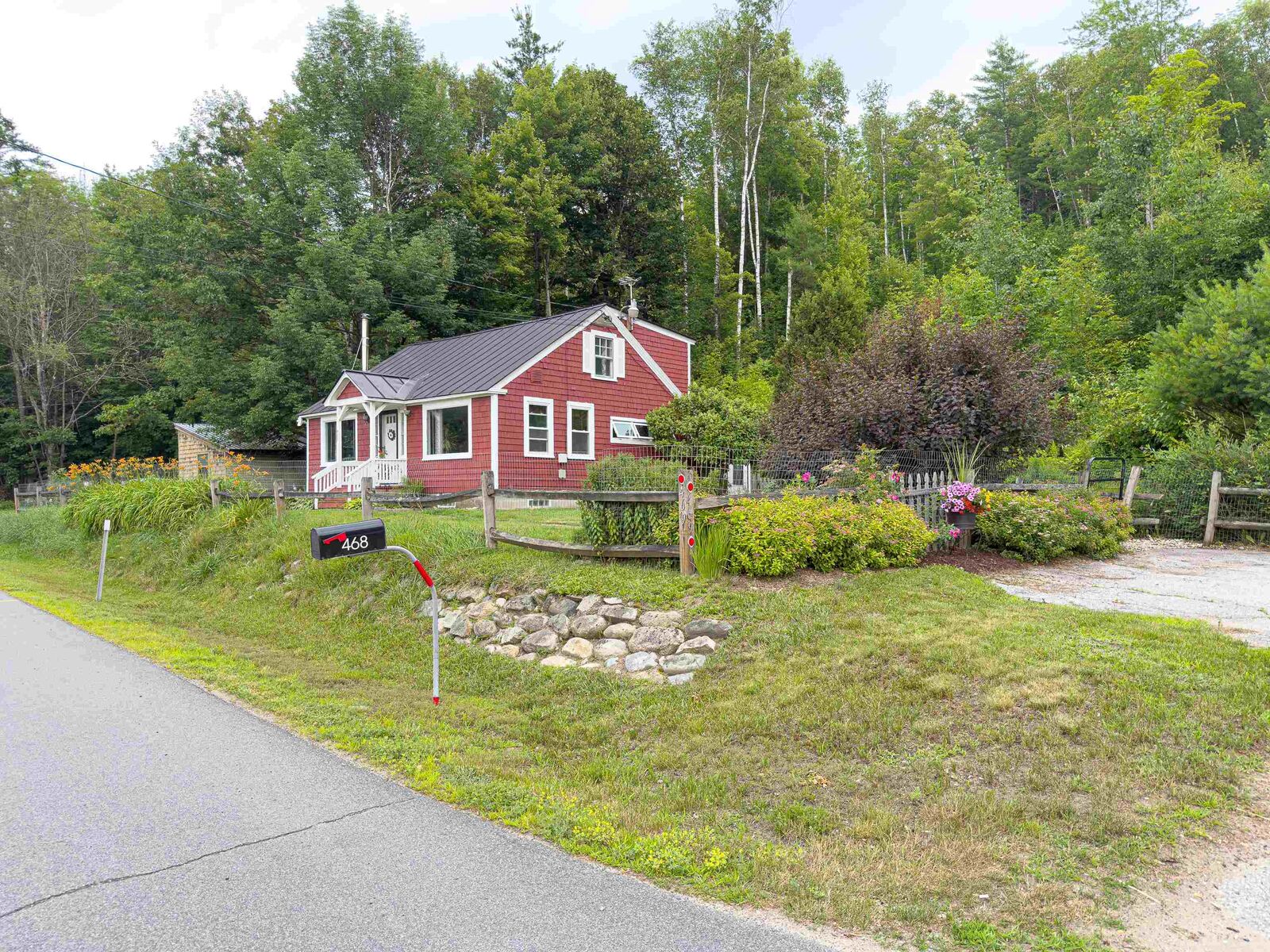 Property Photo: 469 Littleton Road NH 03598