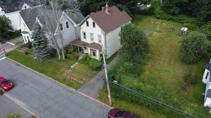 Property Photo:  130 Mackay Street  NS B0K 1S0 
