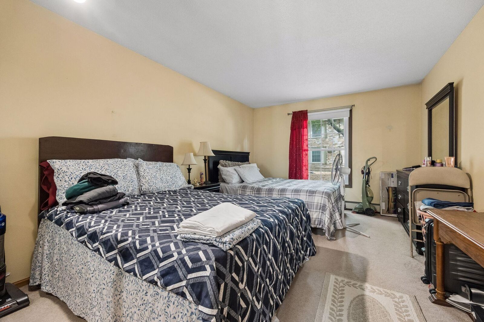 Property Photo: 4512 Cedar Lake Road S 3 MN 55416