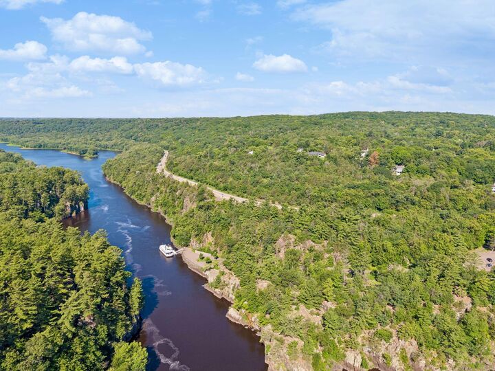 Property Photo: 212 Basil Street MN 55084