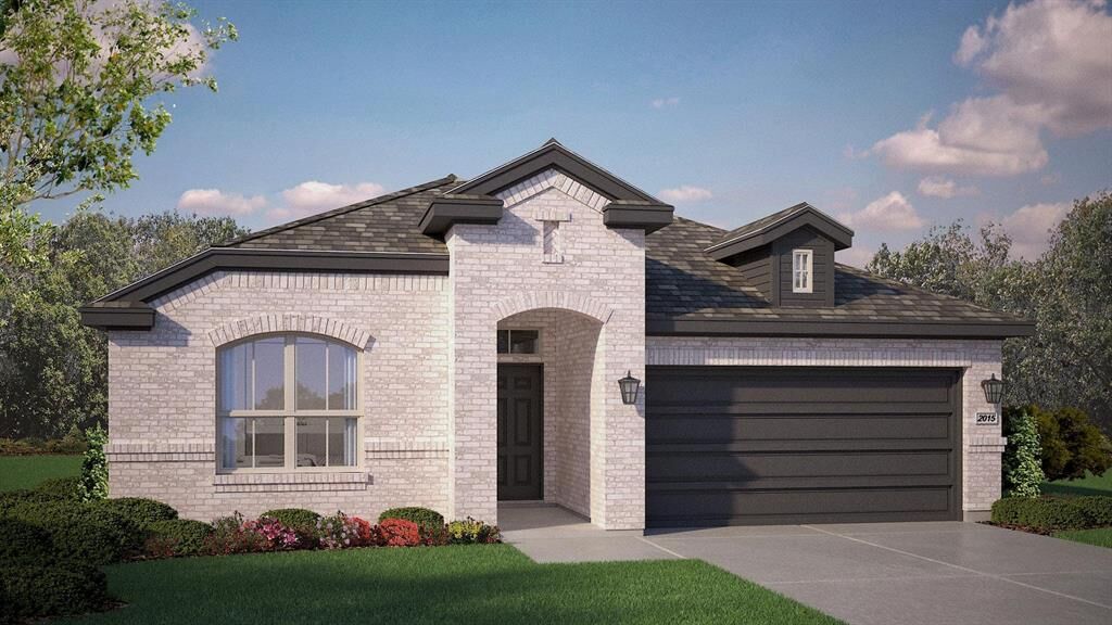 Property Photo: 221 Lunayena Road TX 76078