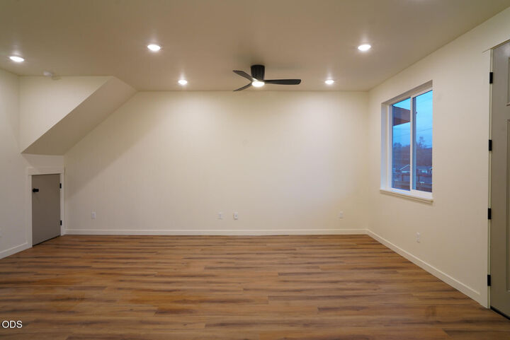 Property Photo: