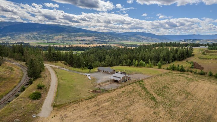 Property Photo:  893 Evans Road  BC V4Y 0P6 
