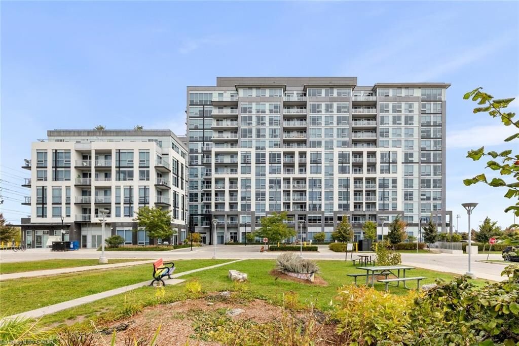 Property Photo: 1050 Main Street E 226 ON L9T 6H7