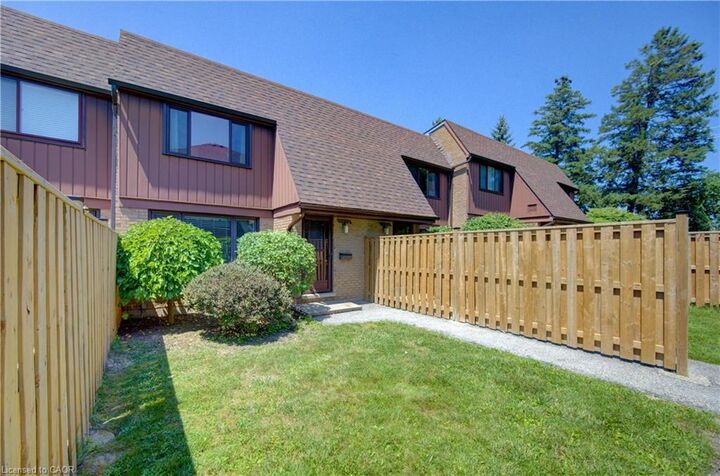 Property Photo: