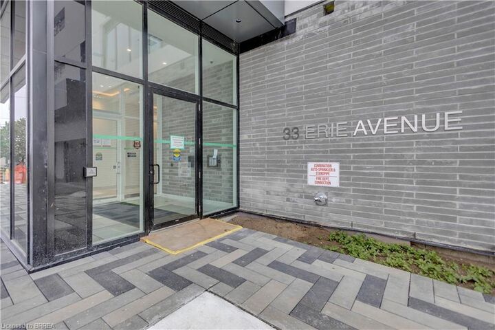 Property Photo:  33 Erie Avenue 615  ON N3S 0K7 