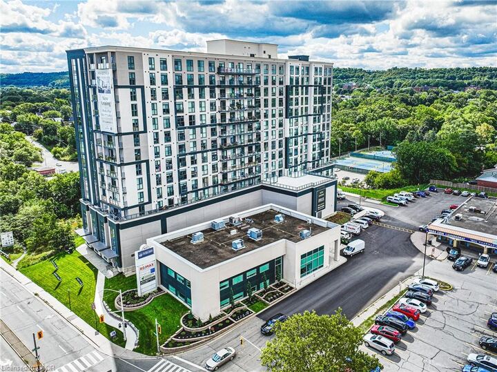 Property Photo: 870 Queenston Road 604 ON L8G 0B9