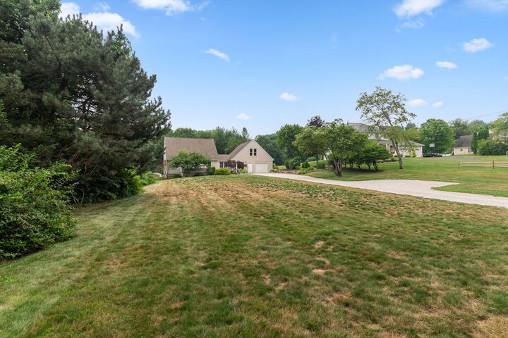 Property Photo:  292 Warren Rd  MA 01010 