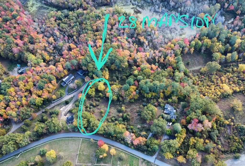 Property Photo:  28 Mansion Dr  MA 01969 