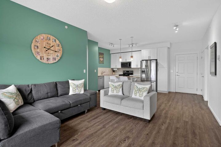 Property Photo:  755 Copperpond Boulevard SE 5413  AB T2Z 4R2 