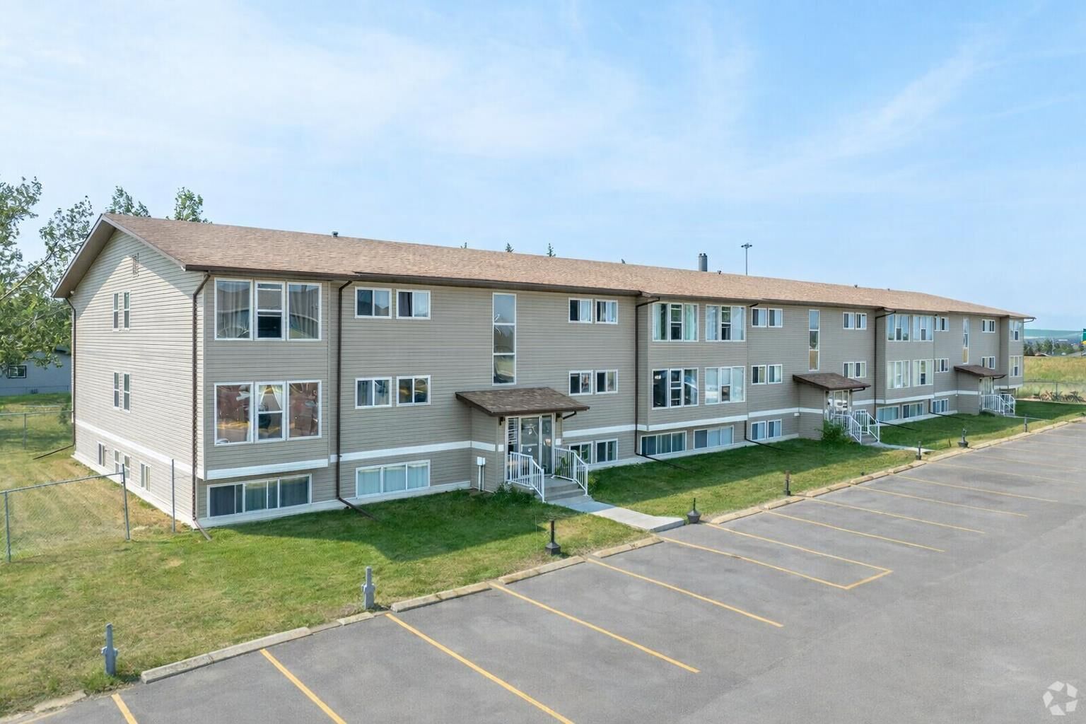 Property Photo:  101 Big Hill Way SE 206  AB T4A 1Z6 