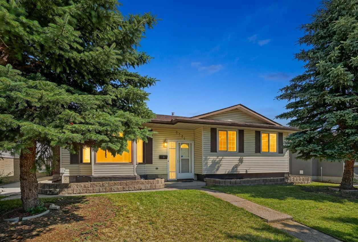 Property Photo:  6724 22 Avenue NE  AB T1Y 1P4 