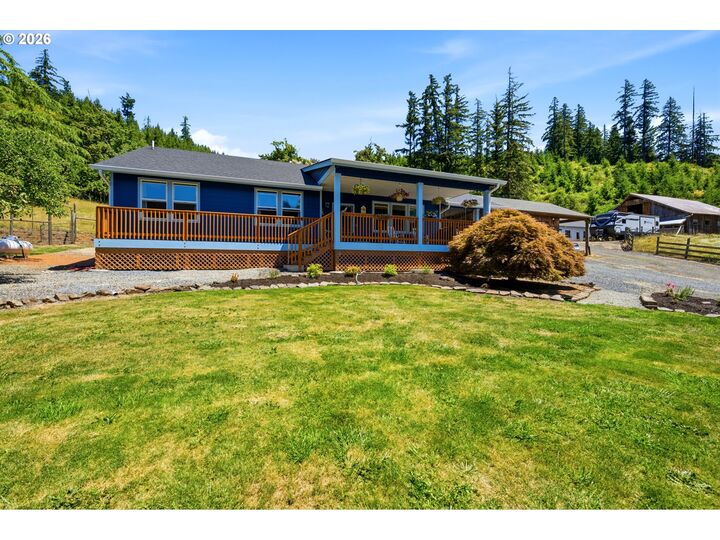 Property Photo:  37886 S Wilhoit Rd  OR 97038 