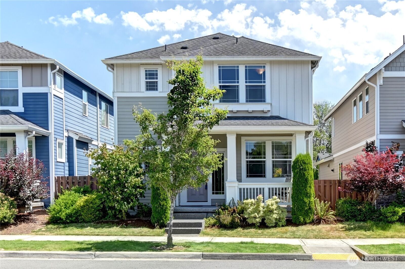 Property Photo:  4523  Riverfront Boulevard  WA 98203 