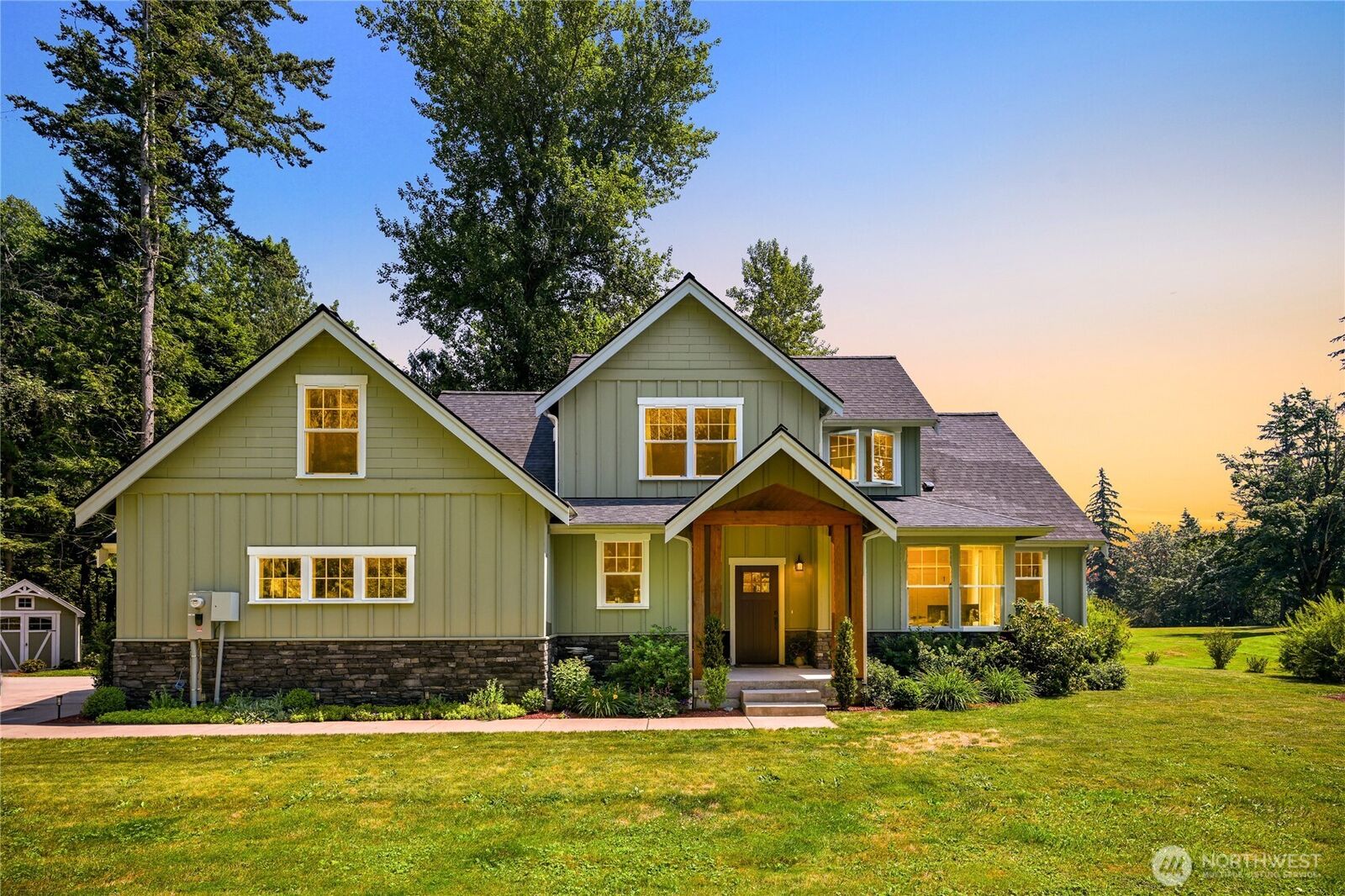 Property Photo:  6005  Birkdale Lane  WA 98247 
