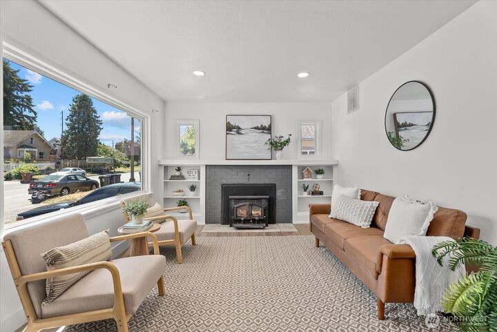 Property Photo: 3838 S G Street WA 98418