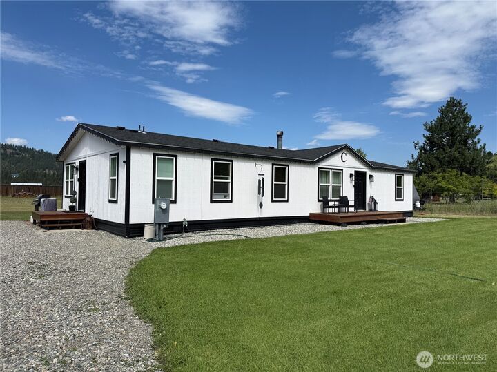 Property Photo:  27  Heron Loop  WA 99166 