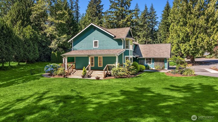 Property Photo:  6731  244th Place NE  WA 98053 