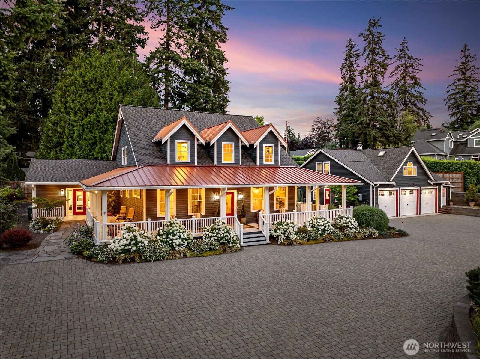 Property Photo: 24229 7th Ave SE Avenue SE B WA 98021