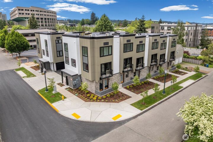 Property Photo: 1217 Cherry Street SE 111 WA 98501