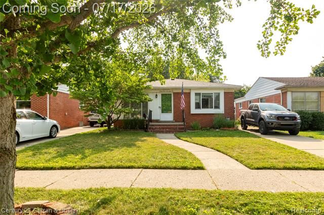 Property Photo: 4476 Vassar Street MI 48125