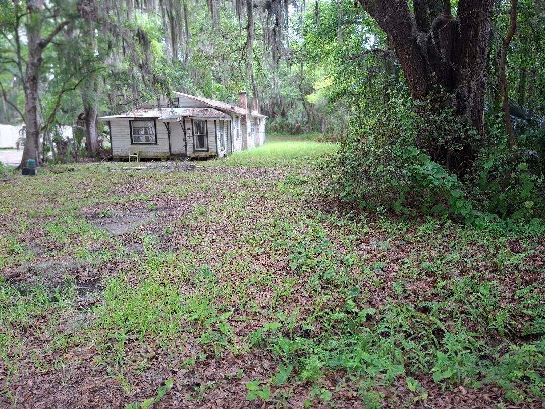 Property Photo: 632 N McLaughlin Street FL 32084