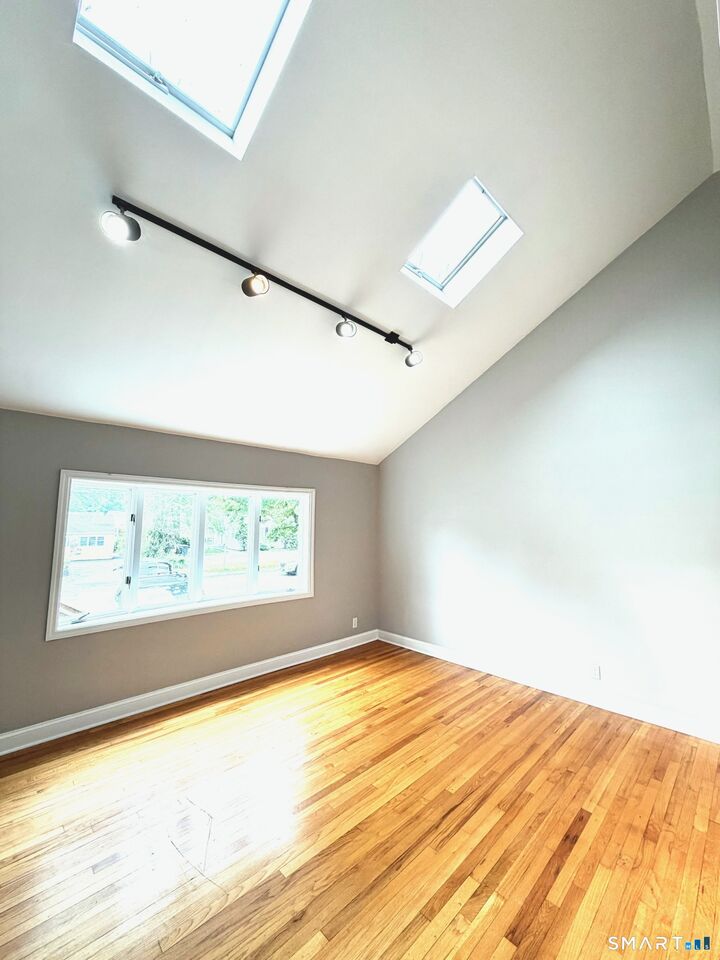 Property Photo:  153 Oaklawn Avenue  CT 06905 