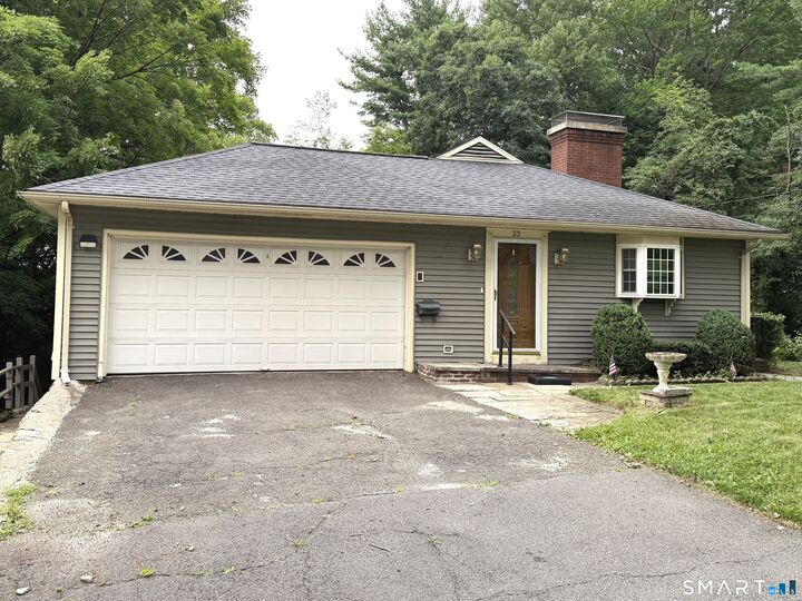 Property Photo:  33 Hillcrest Avenue  CT 06795 
