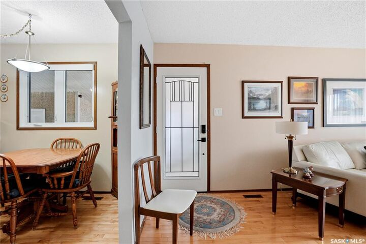 Property Photo:  3801 Diefenbaker Drive  SK S7L 5C6 
