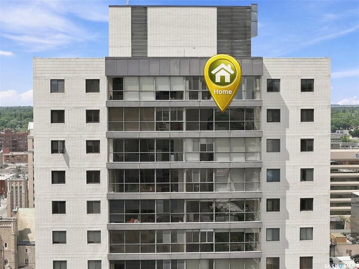 Property Photo: 315 5th Avenue N 2102 SK S7K 5Z8