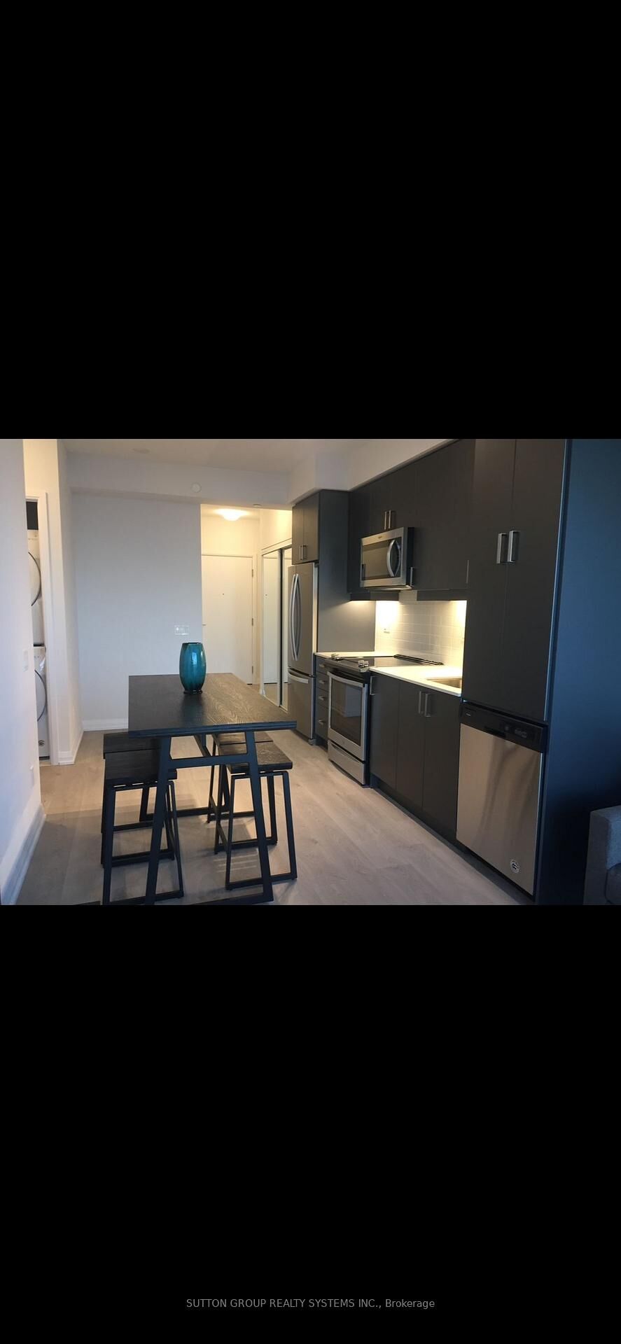 Property Photo:  7895 Jane Street 2418  ON L4K 2M7 