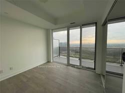 Property Photo: 70 Annie Craig Drive 2702 ON M8V 0C4