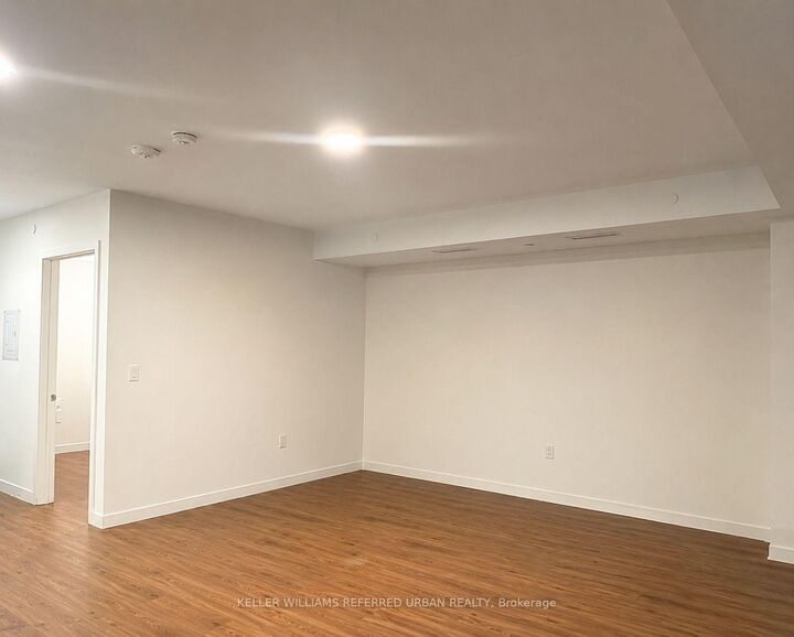Property Photo:  325 University Avenue W 211  ON K9A 3S9 