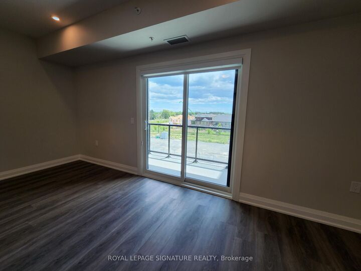 Property Photo:  120 Summersides Boulevard 312  ON L0S 1E1 