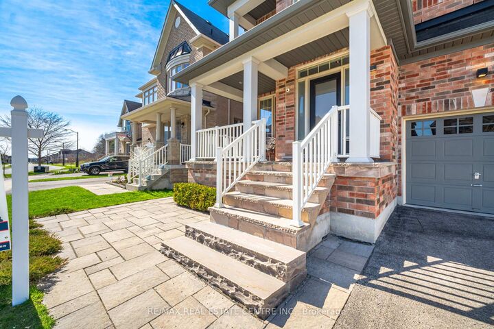 Property Photo: 146 Riding Mountain Drive ON L4E 0T9