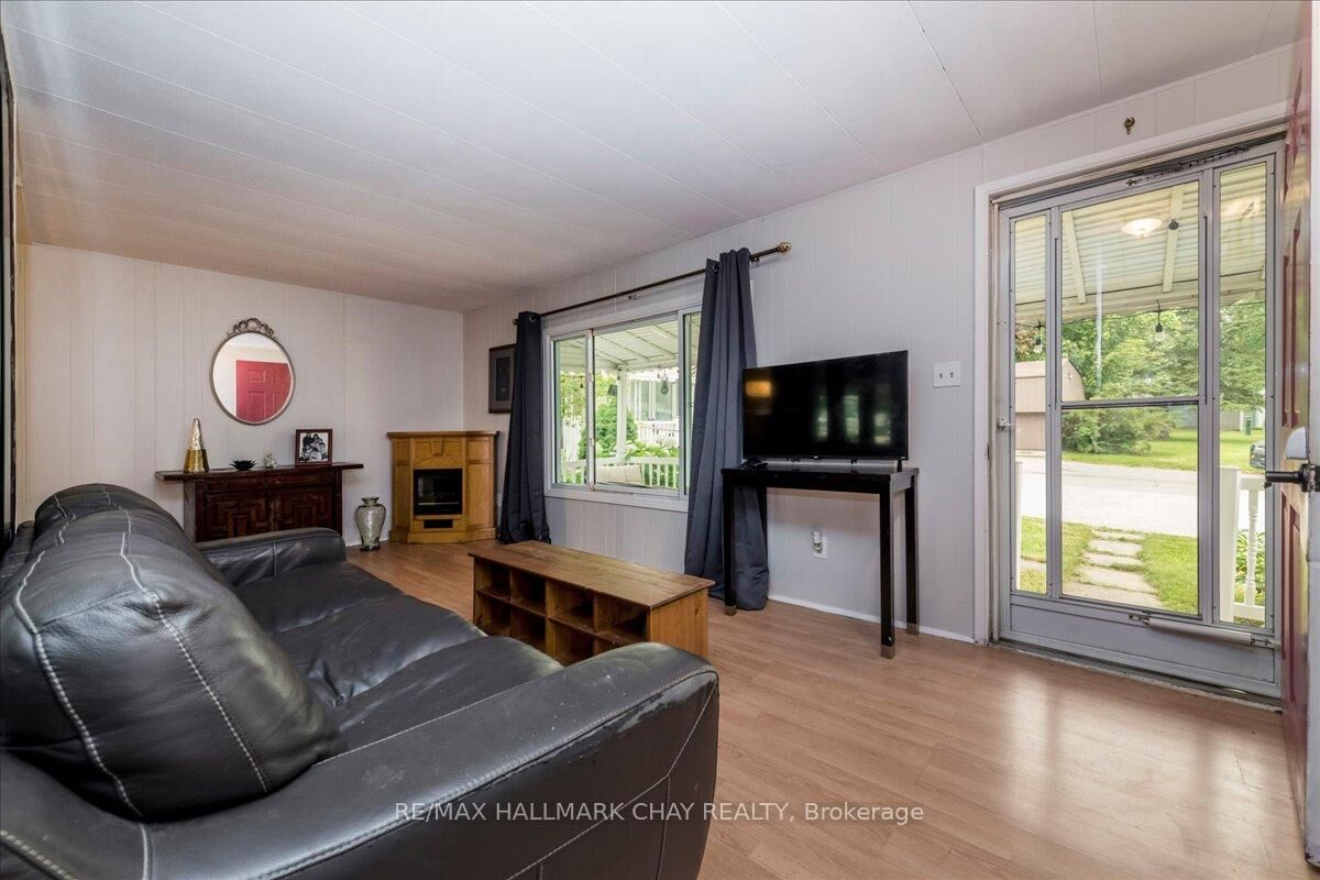 Property Photo:  28 Flora Court  ON L9S 1R4 