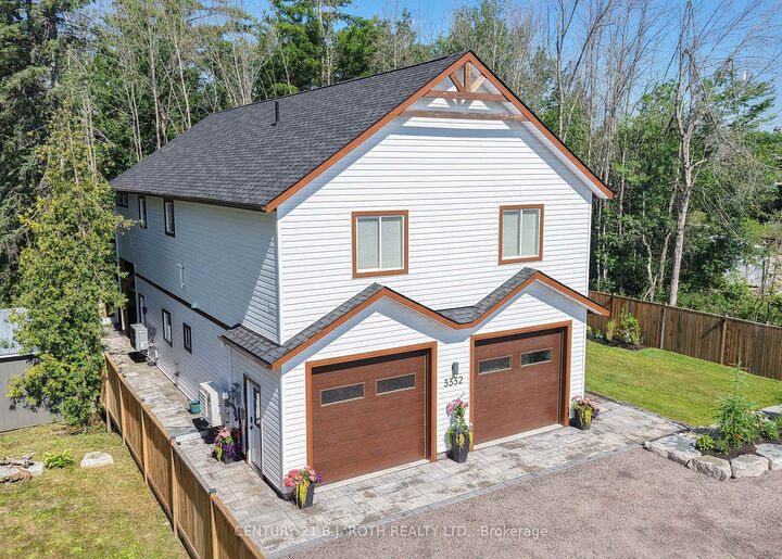 Property Photo: 3332 Quetton Street ON L0K 2B0