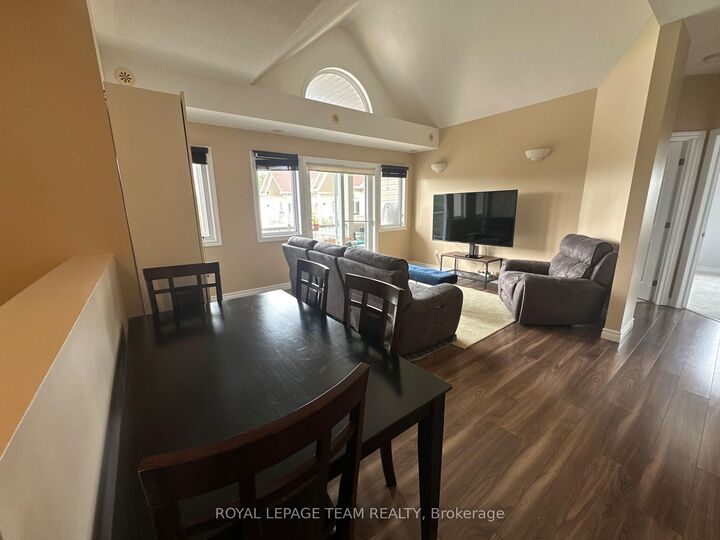 Property Photo: 763 Cedar Creek Drive C ON K1T 0B3