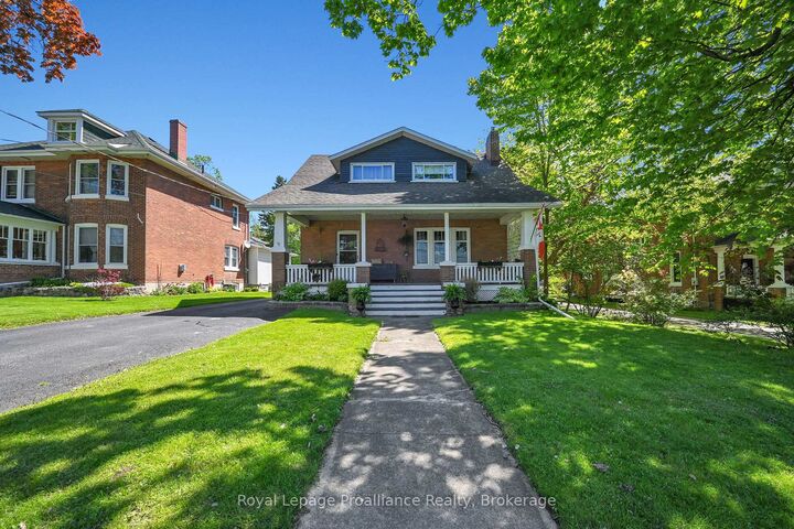 Property Photo:  29 Division Street  ON K0K 1S0 