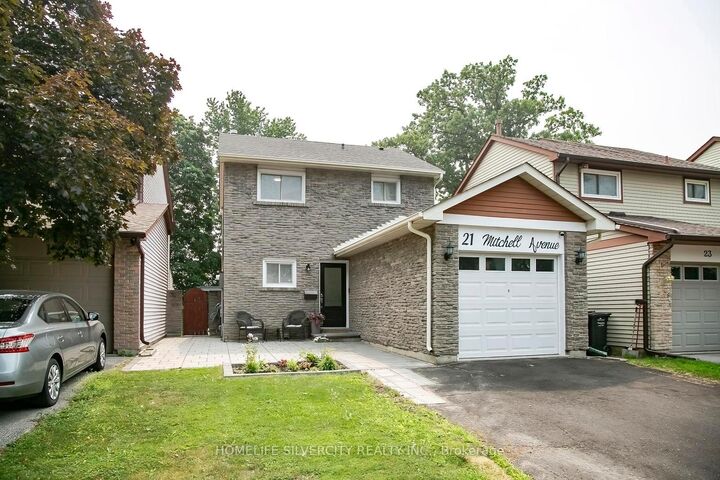Property Photo:  21 Mitchell Avenue  ON L6Z 1H2 