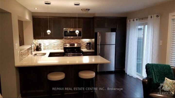 Property Photo: 1924 Maple Grove ON K2S 1B9