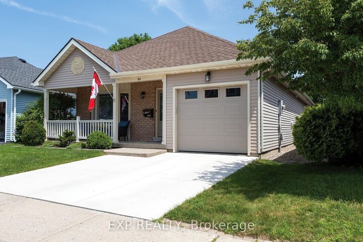 Property Photo: 69 Hawkins Crescent ON N4G 5K7