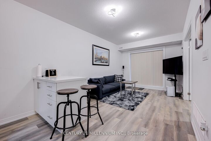 Property Photo: 6705 Cropp Street E 102 ON L2E 5J8