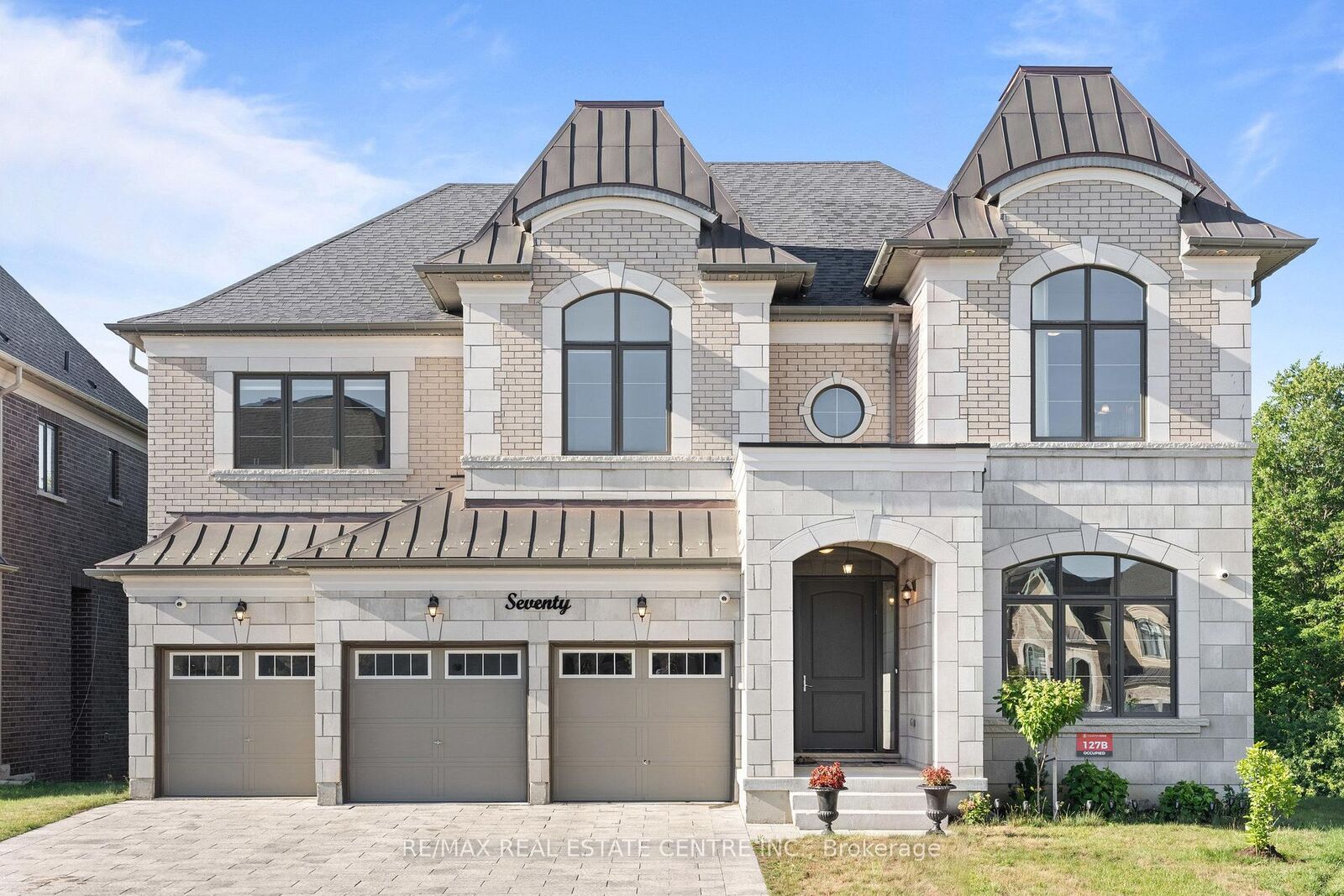 Property Photo: 70 Appleyard Avenue ON L4H 4N3