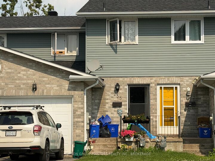 255 Melanie Avenue — photo 1